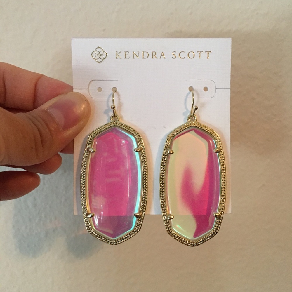 Kendra Scott Danielle earrings (Dichroic Glass)